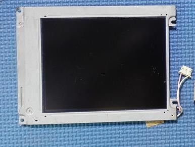 5.7&quot;	LCM	320×240RGB 	180 cd/m2   LM057QC1T01R	날카로운  TFT LCD 디스플레이